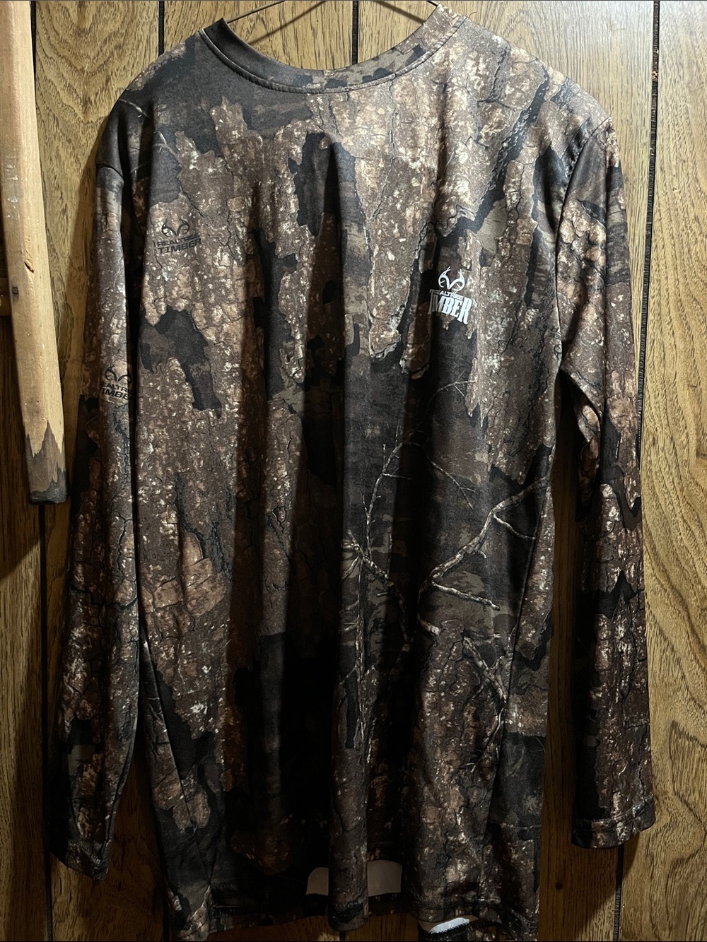 Realtree Brown and Black Camouflage Long Sleeve Shirt